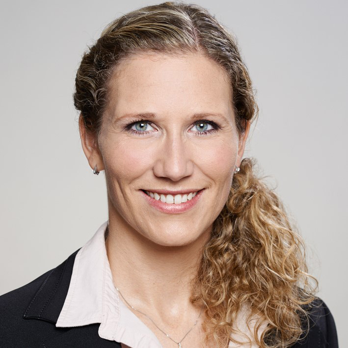  Claudia Steinke